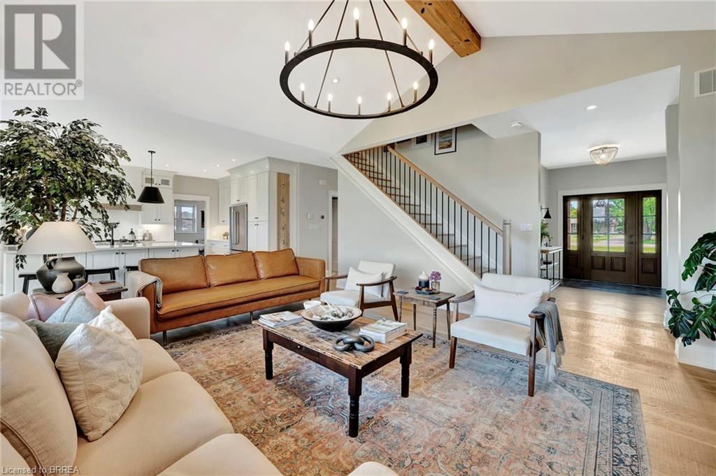 Photo 23 of 61 Hammond Road, Brantford ON