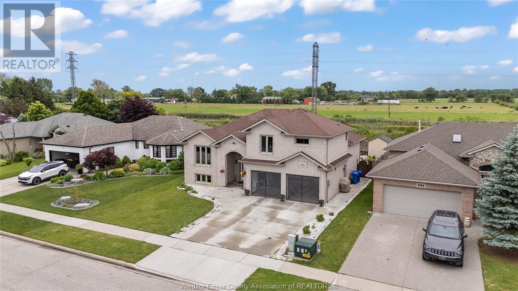 Photo 29 of 859 Southwood Drive, Lakeshore ON