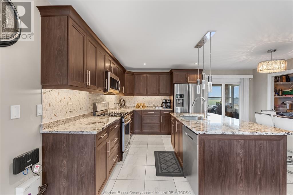Photo 32 of 859 Southwood Drive, Lakeshore ON