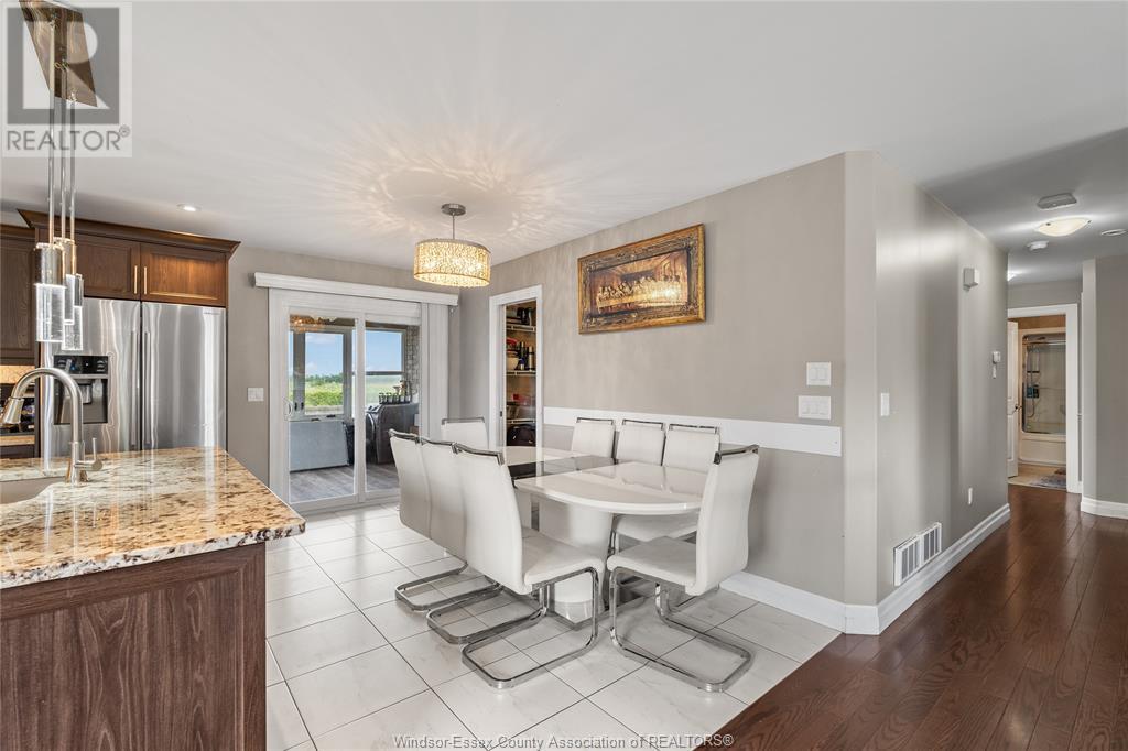Photo 8 of 859 Southwood Drive, Lakeshore ON
