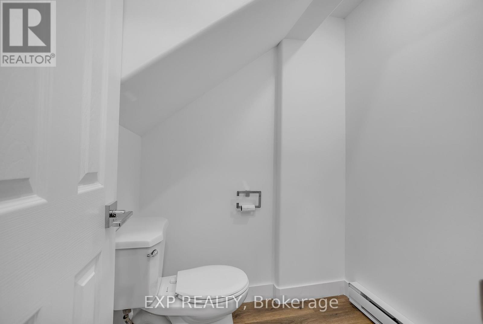 Photo 16 of 19 Isabel Street, Belleville ON