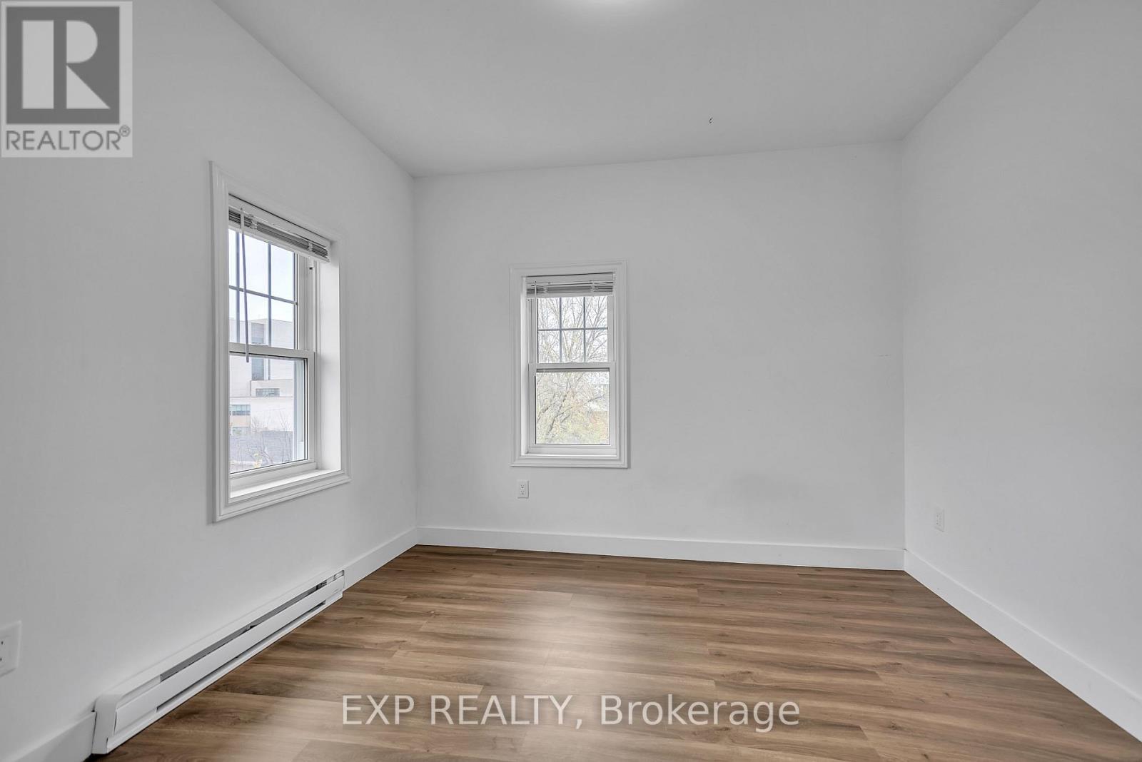 Photo 32 of 19 Isabel Street, Belleville ON