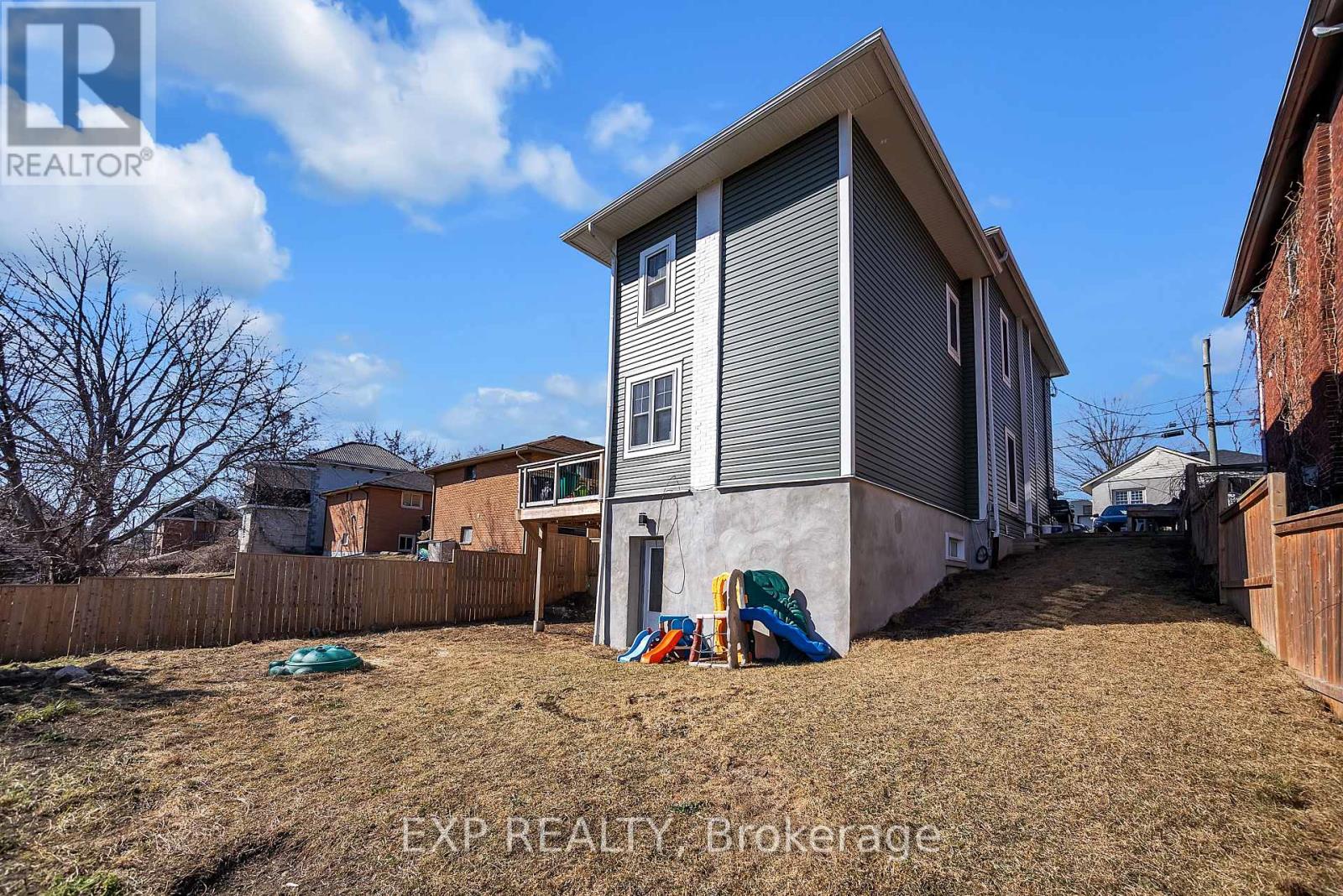 Photo 38 of 19 Isabel Street, Belleville ON