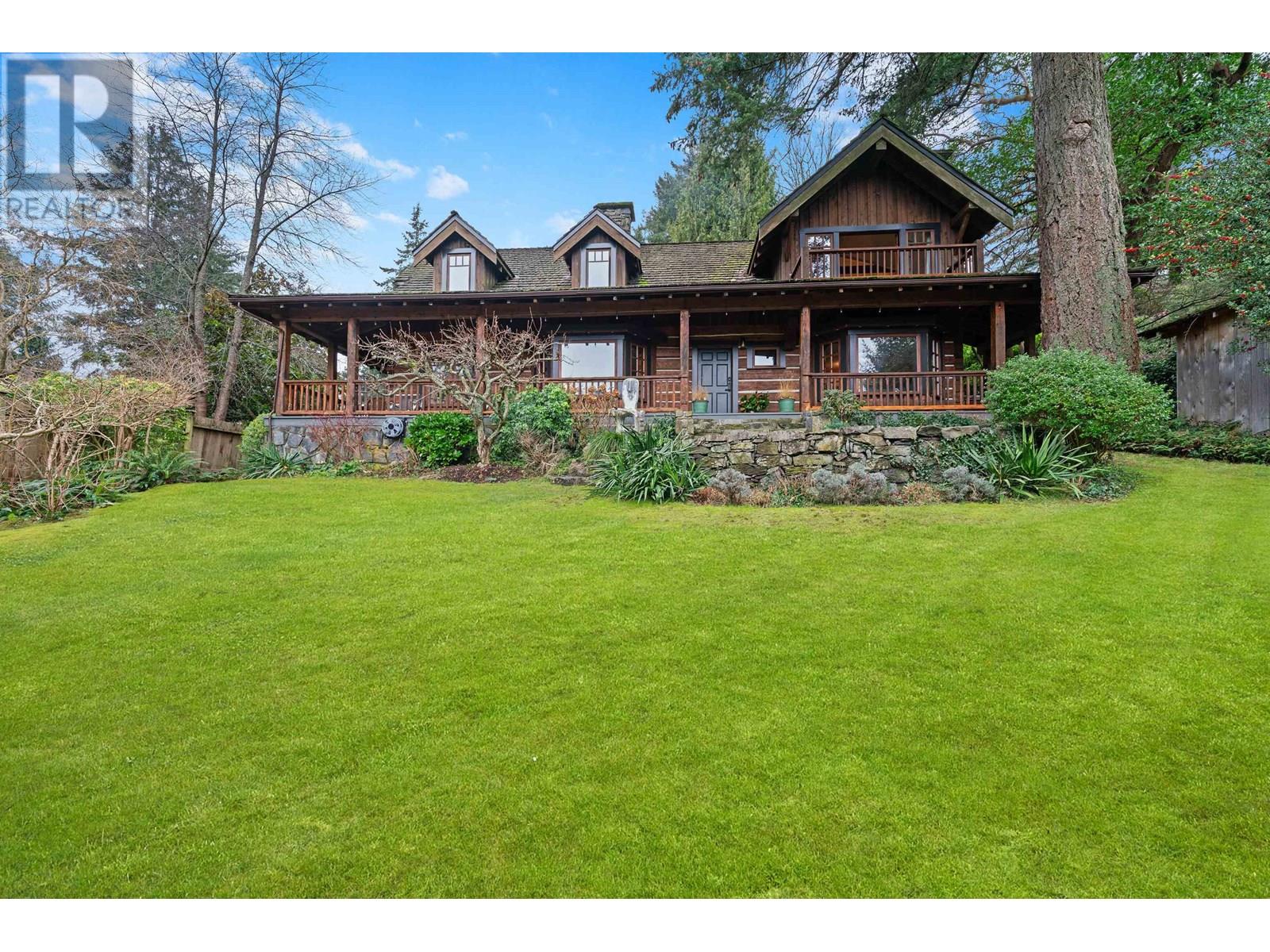 5851 EAGLE ISLAND, West Vancouver real estate listing R2972557