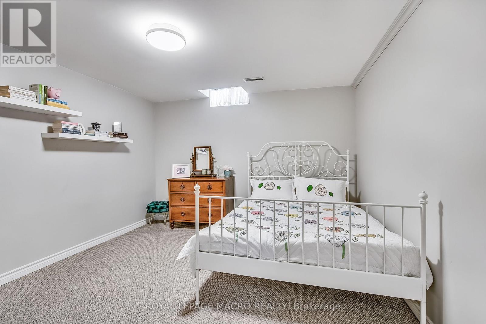 Photo 30 of 103 2055 Walkers Line, Burlington ON