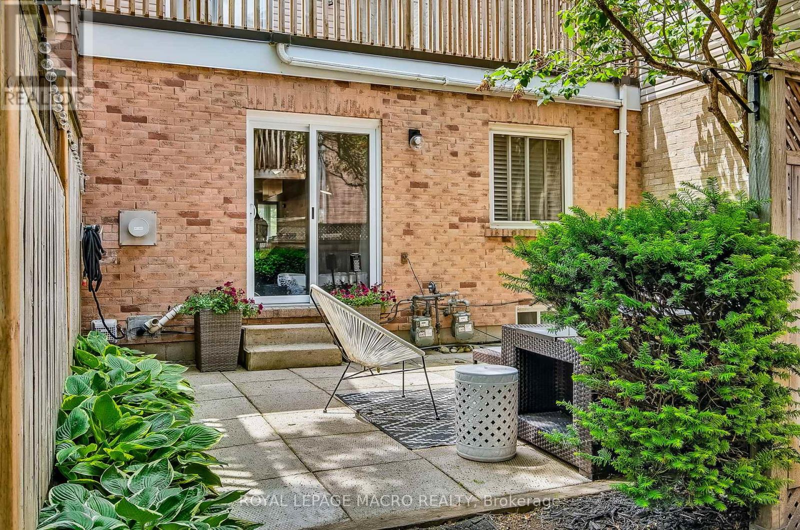 Photo 43 of 103 2055 Walkers Line, Burlington ON