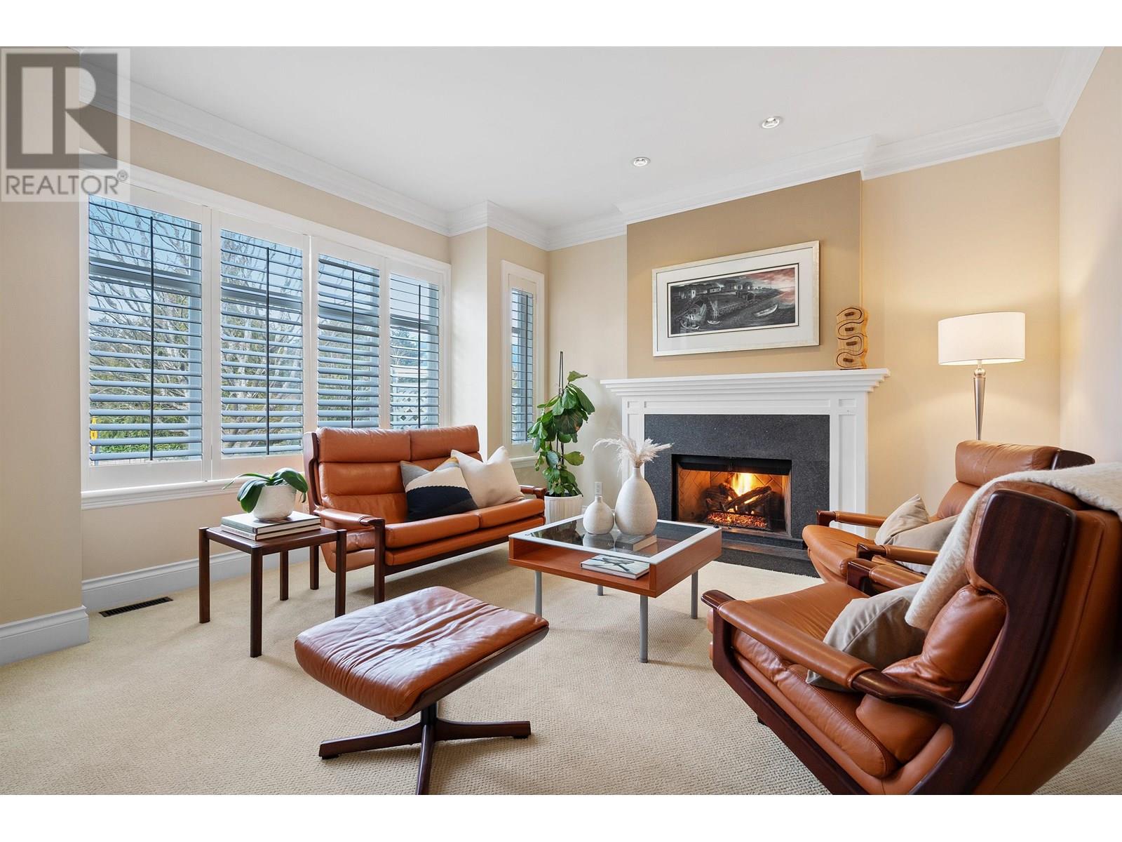 938 KINGS AVENUE, West Vancouver