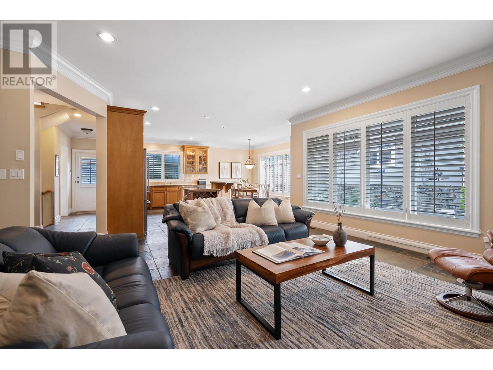 938 KINGS AVENUE, West Vancouver