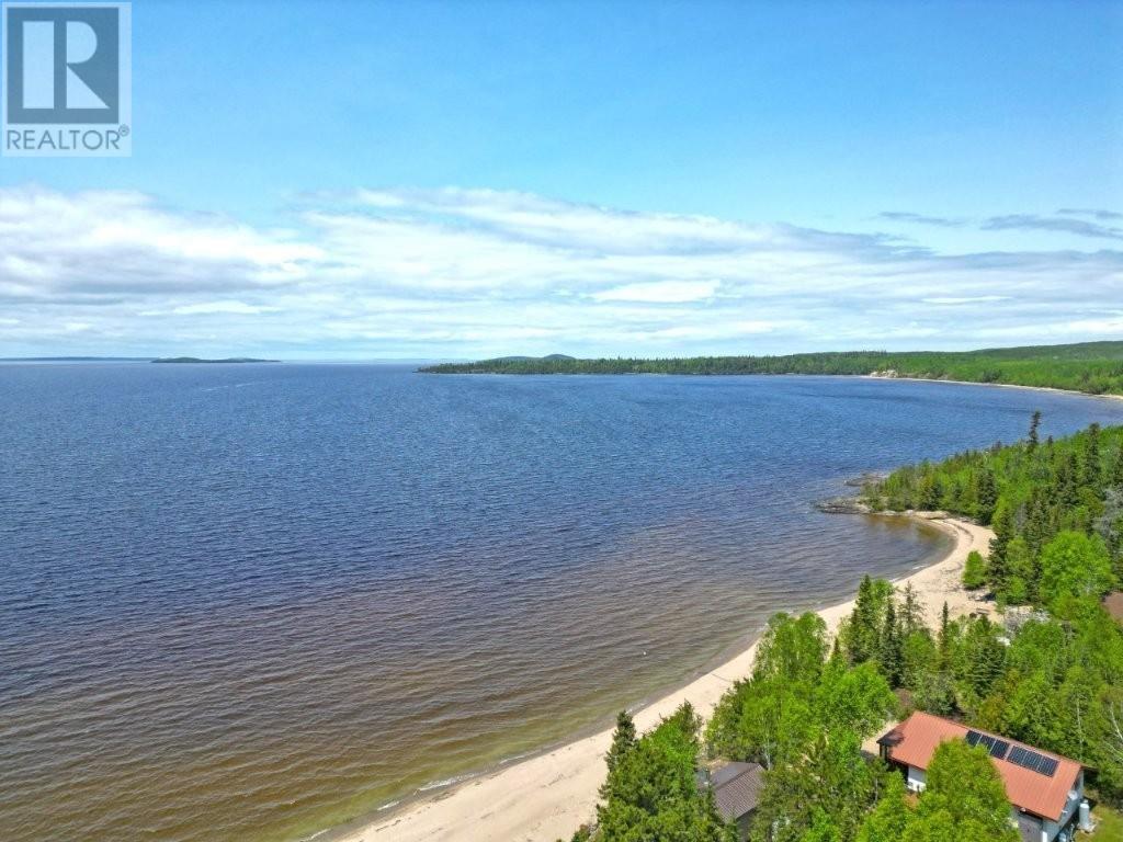 Photo 4 of 11 Peter Drive, Beardmore ON