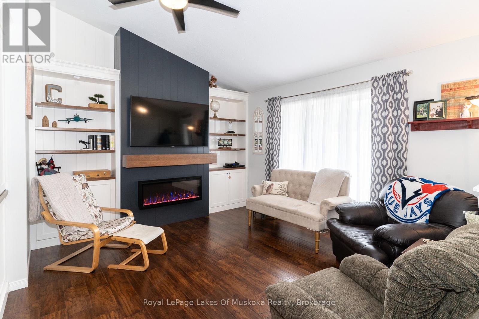 Photo 47 of 74 Glencairn Crescent, Huntsville ON