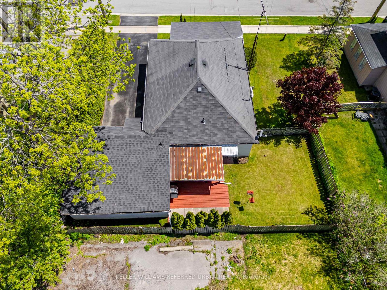 Photo 31 of 4 Victoria Street, Cramahe ON