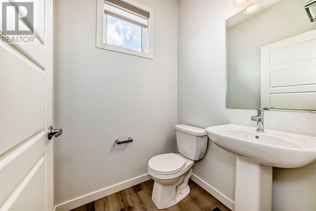 Single Family House for Sale in   Evanscrest Common NW Evanston Calgary 