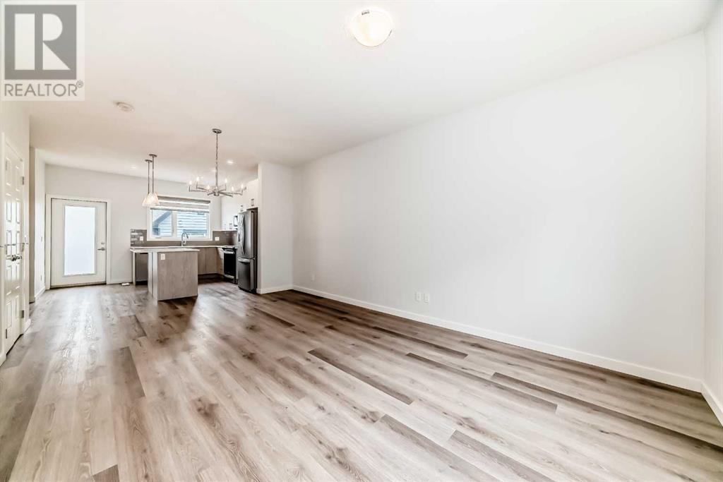 Single Family House for Sale in   Evanscrest Common NW Evanston Calgary 