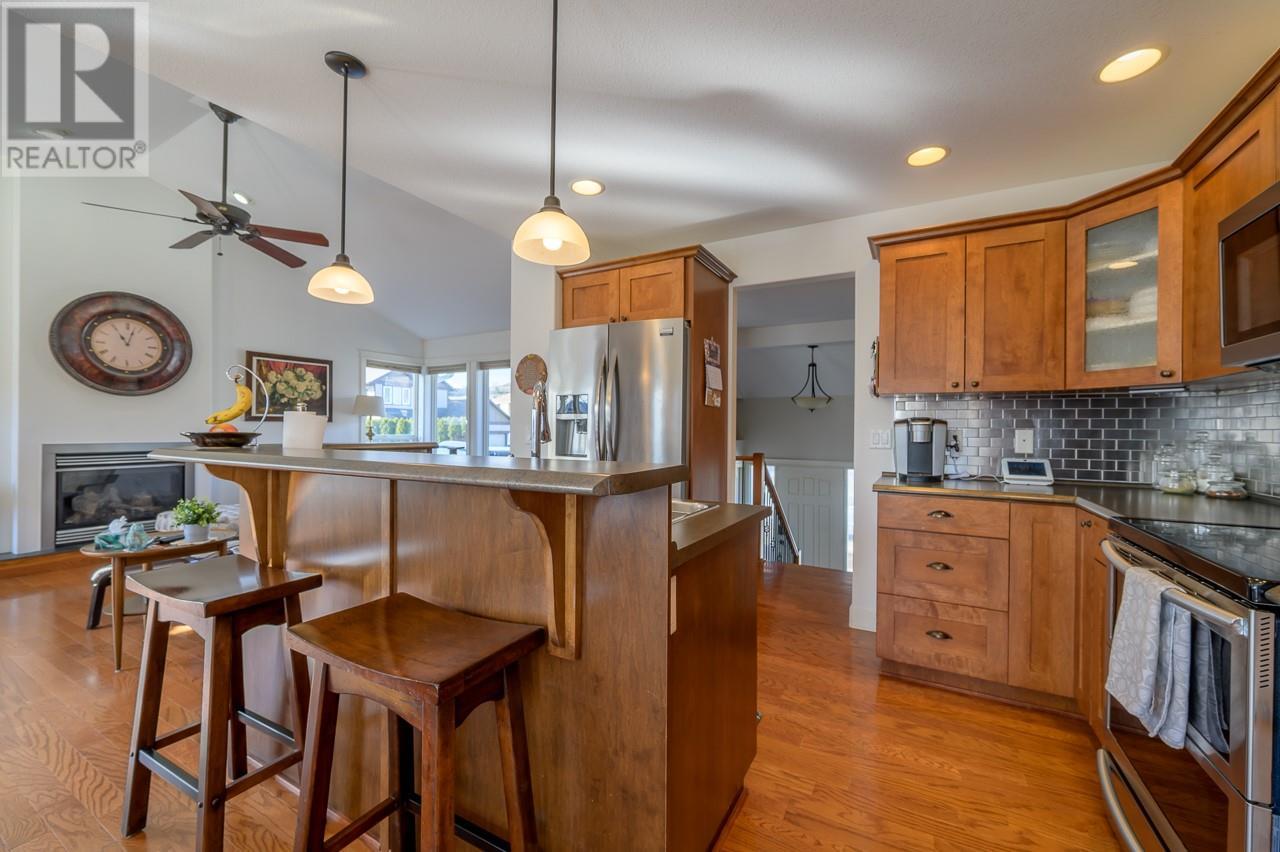 Photo 8 of 2150 Cantle Place, Kamloops BC