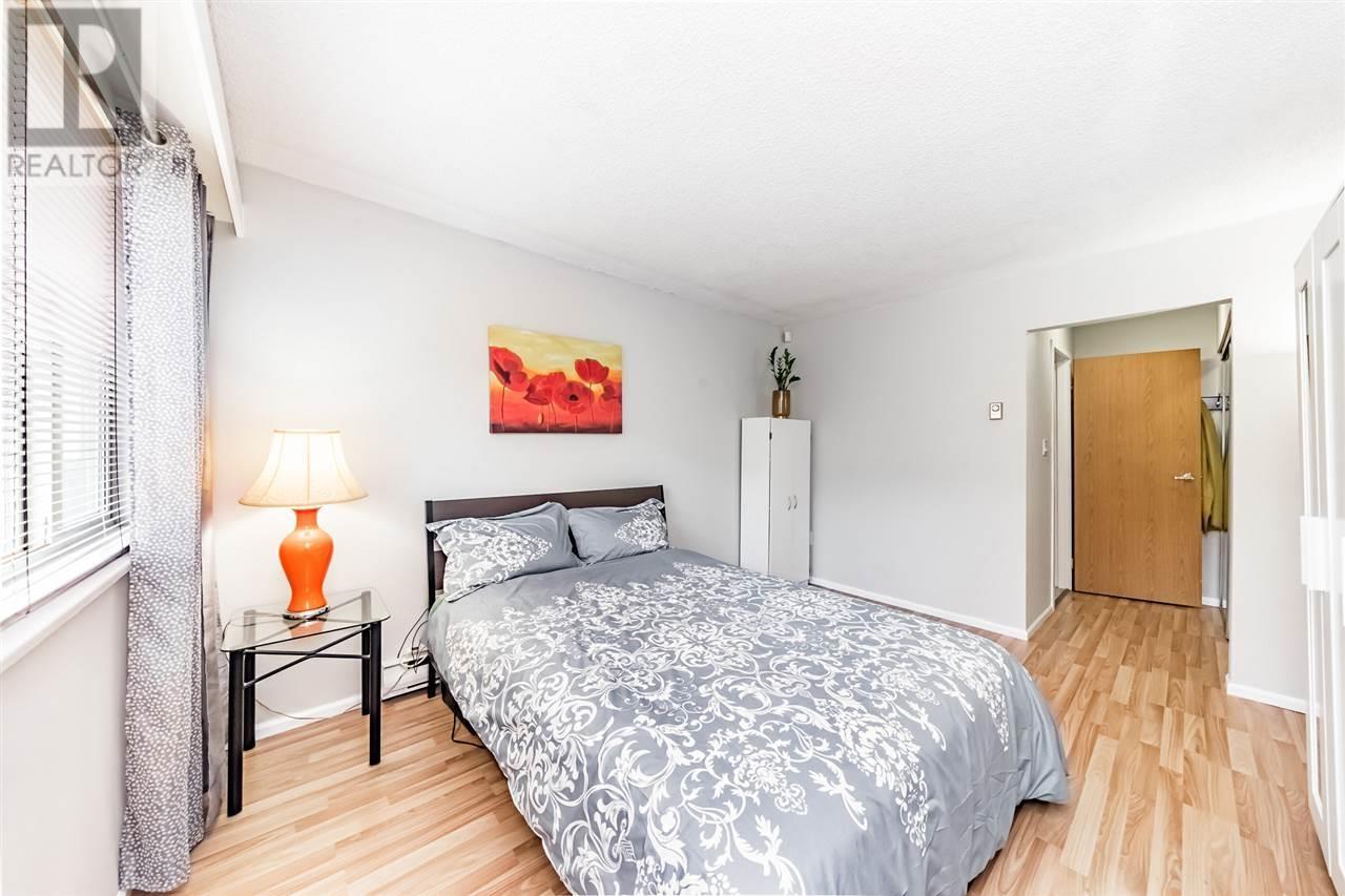 Photo 8 of 118 9847 Manchester Drive, Burnaby BC