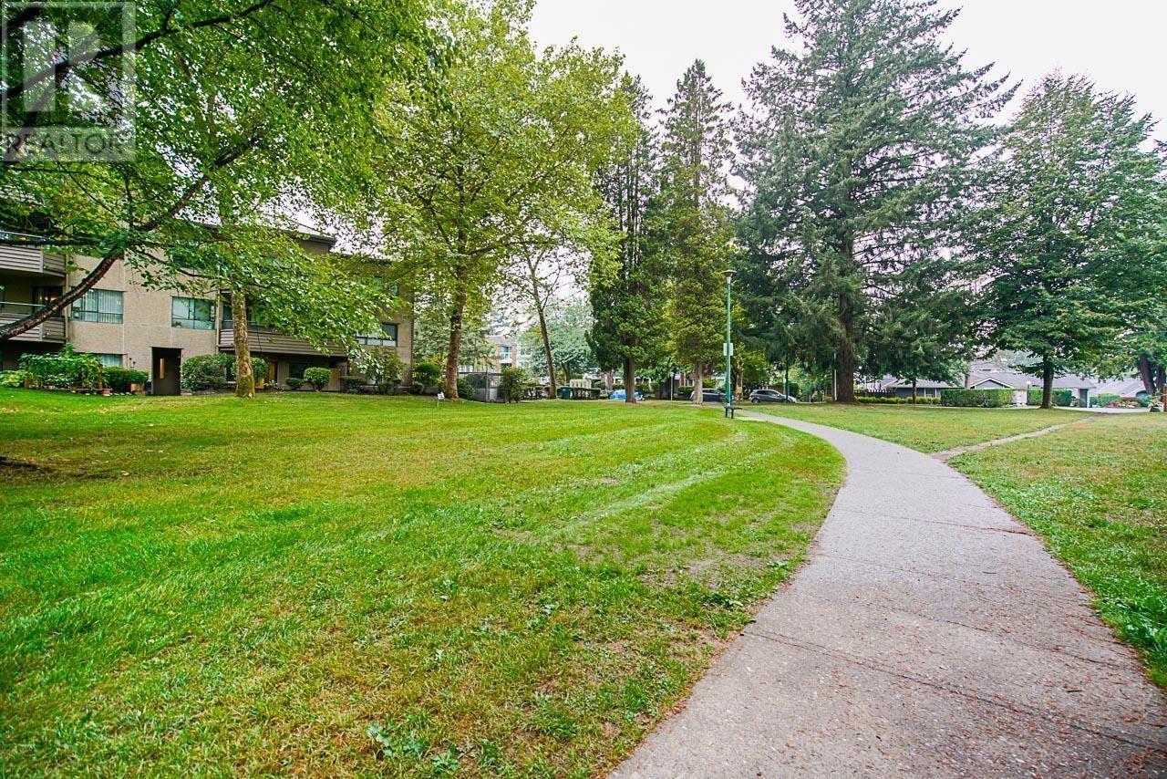Photo 17 of 208 1750 Augusta Avenue, Burnaby BC