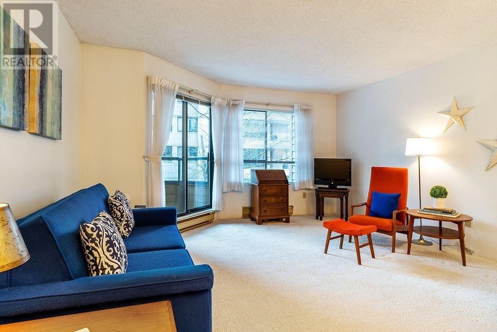 Photo 4 of 208 1750 Augusta Avenue, Burnaby BC
