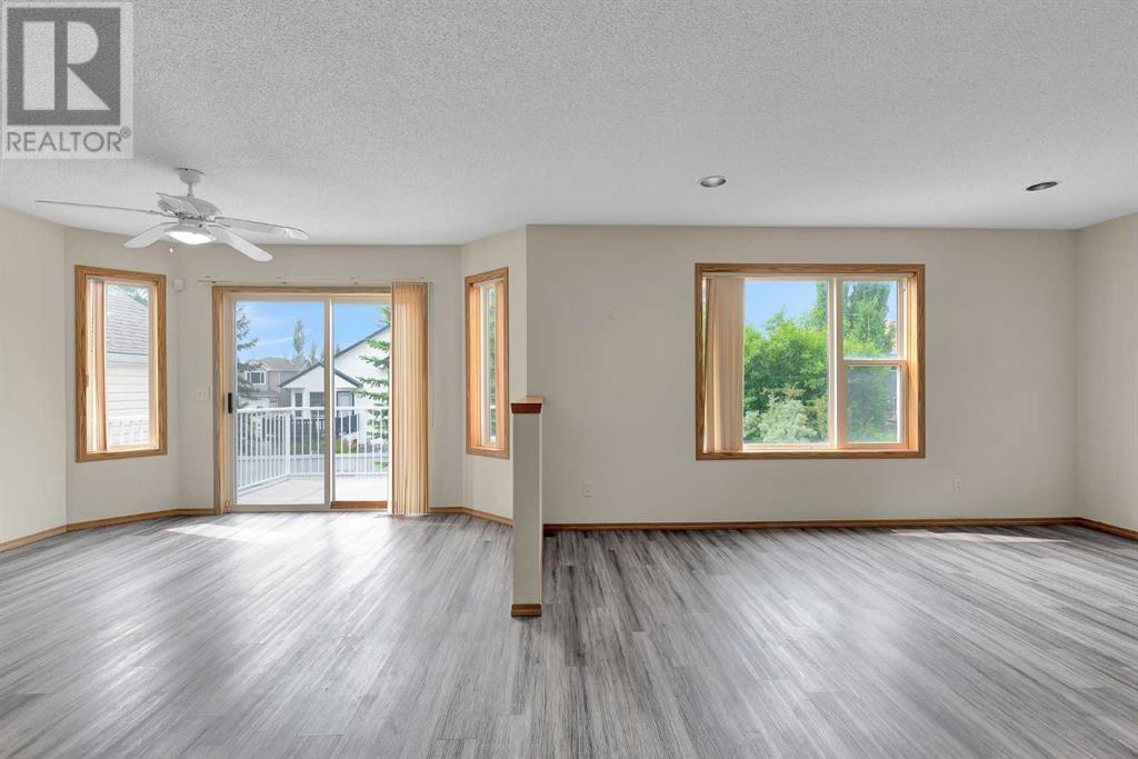 Single Family House for Sale in  Somercrest Close SW Somerset Calgary 