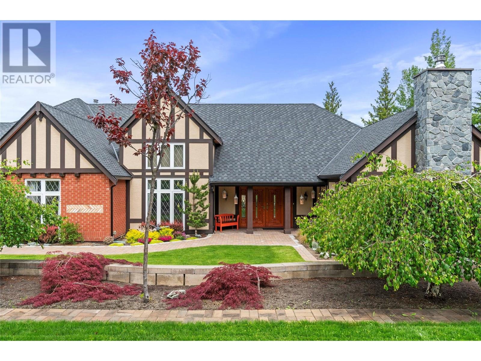 Photo 1 of 5121 Ivy Road, Eagle Bay BC