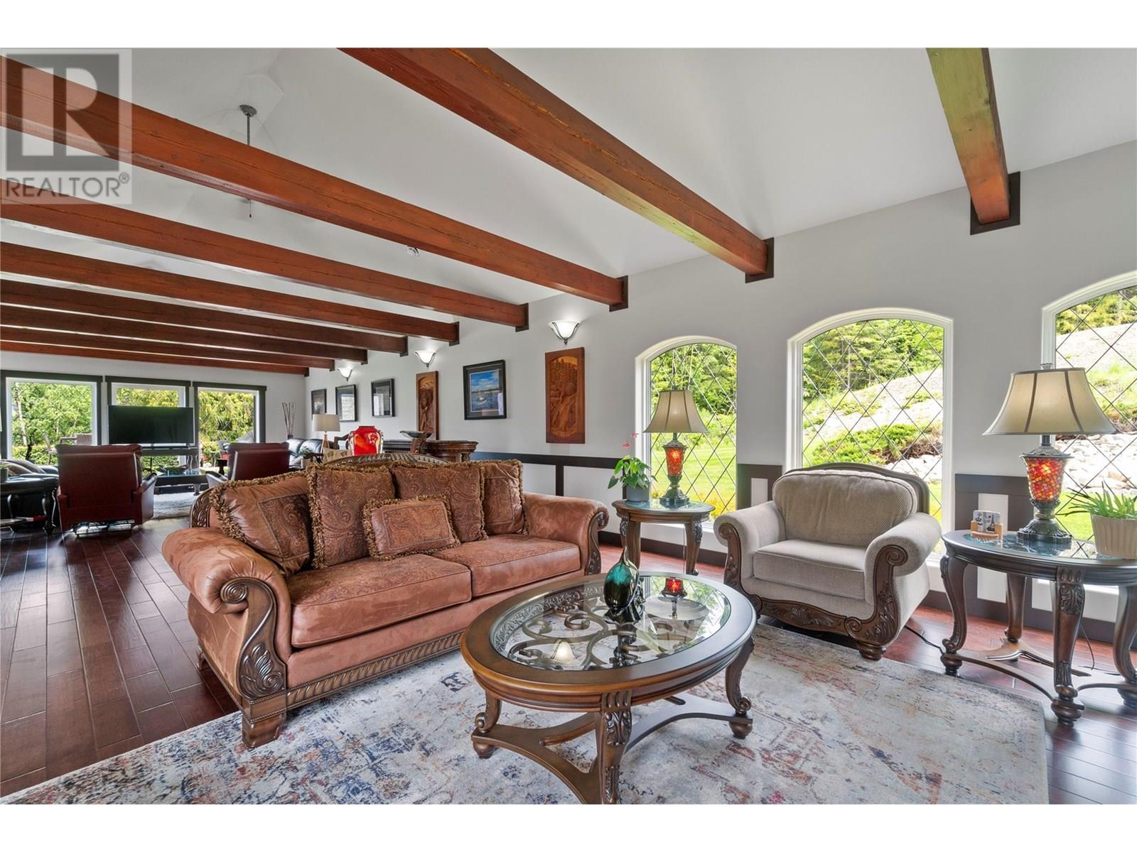 Photo 13 of 5121 Ivy Road, Eagle Bay BC