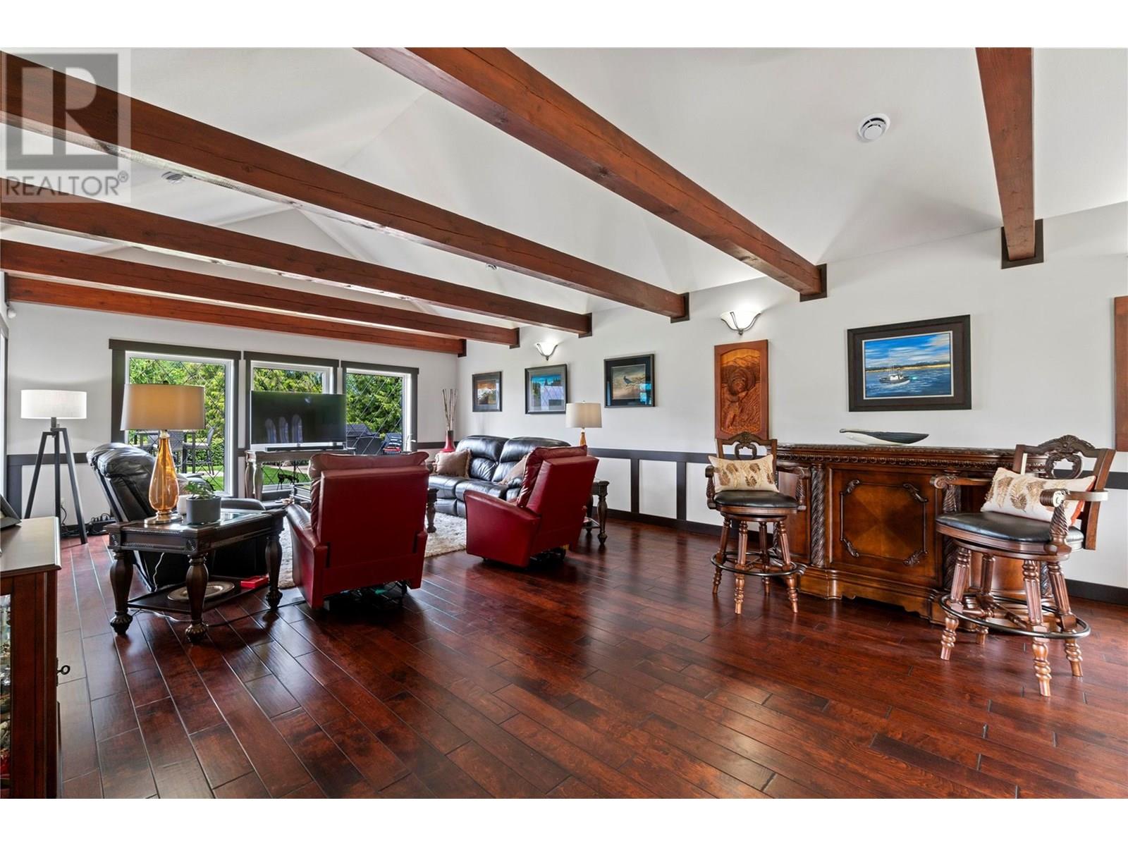 Photo 17 of 5121 Ivy Road, Eagle Bay BC