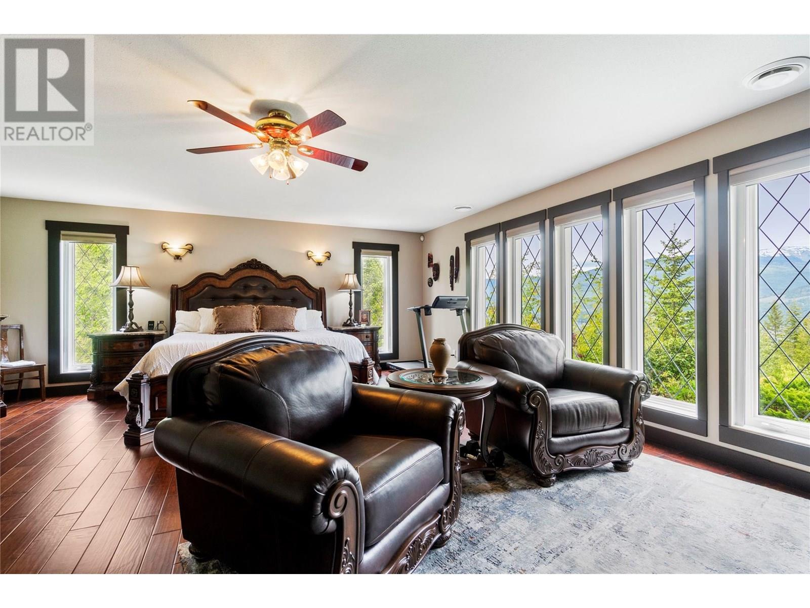 Photo 51 of 5121 Ivy Road, Eagle Bay BC