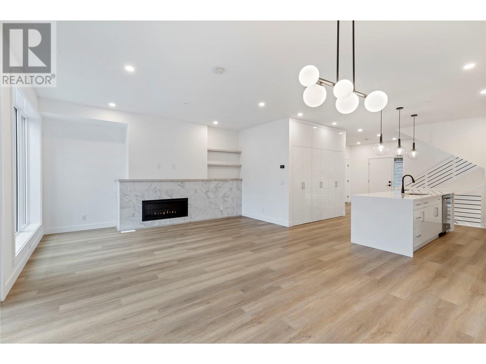 210 2735 Shannon Lake Road, West Kelowna