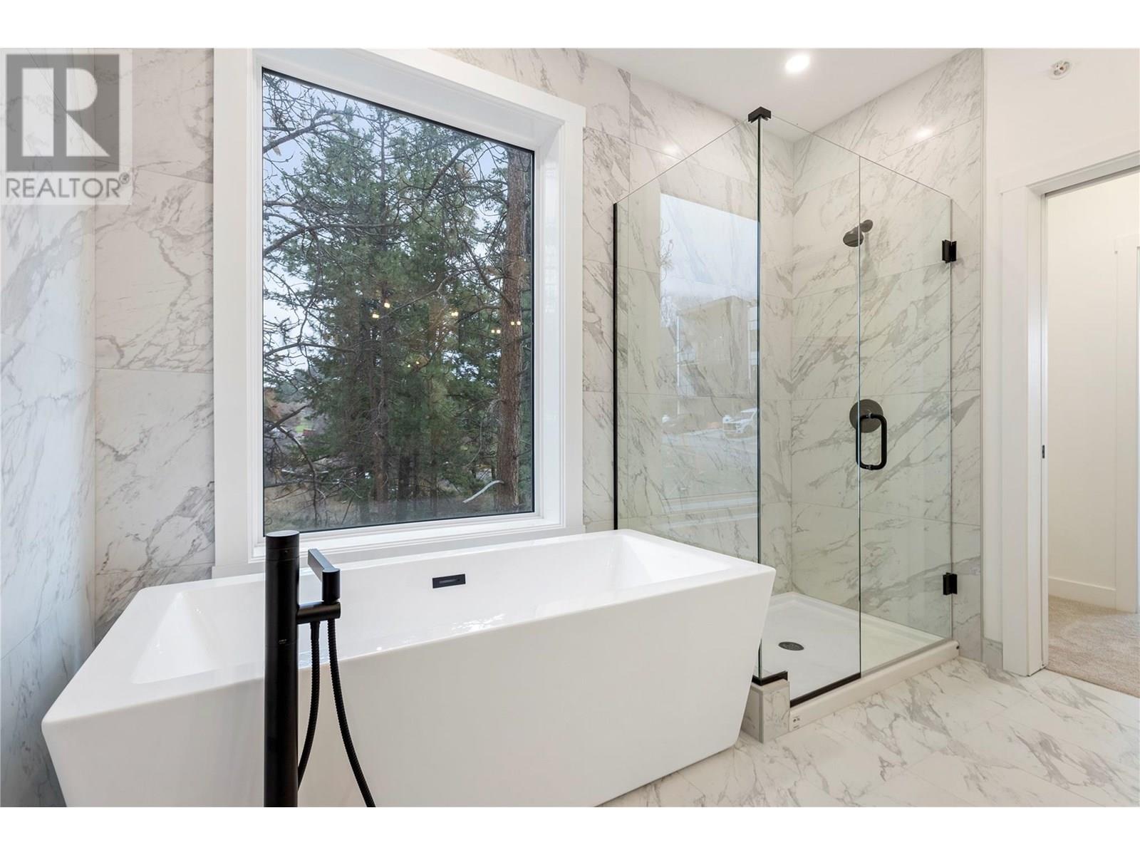 210 2735 Shannon Lake Road, West Kelowna