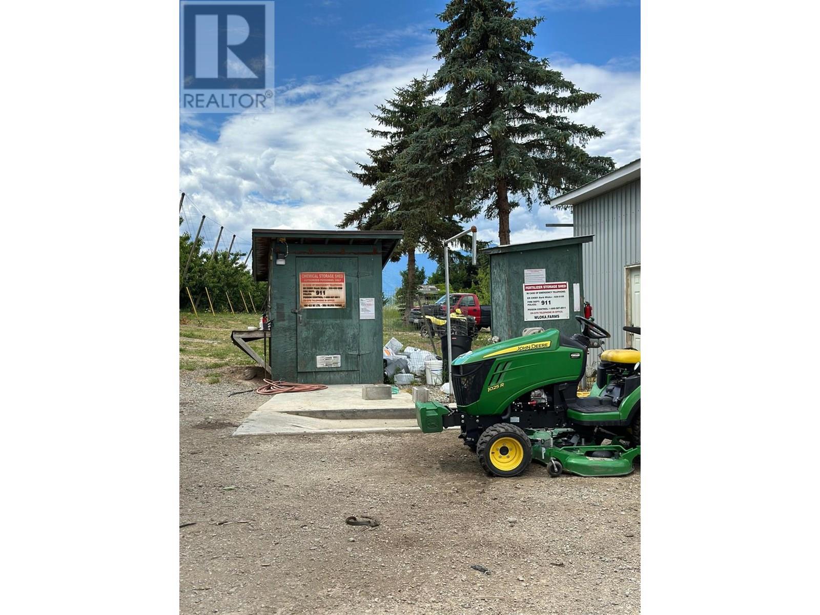 Photo 4 of 3037 Erickson Road, Creston BC