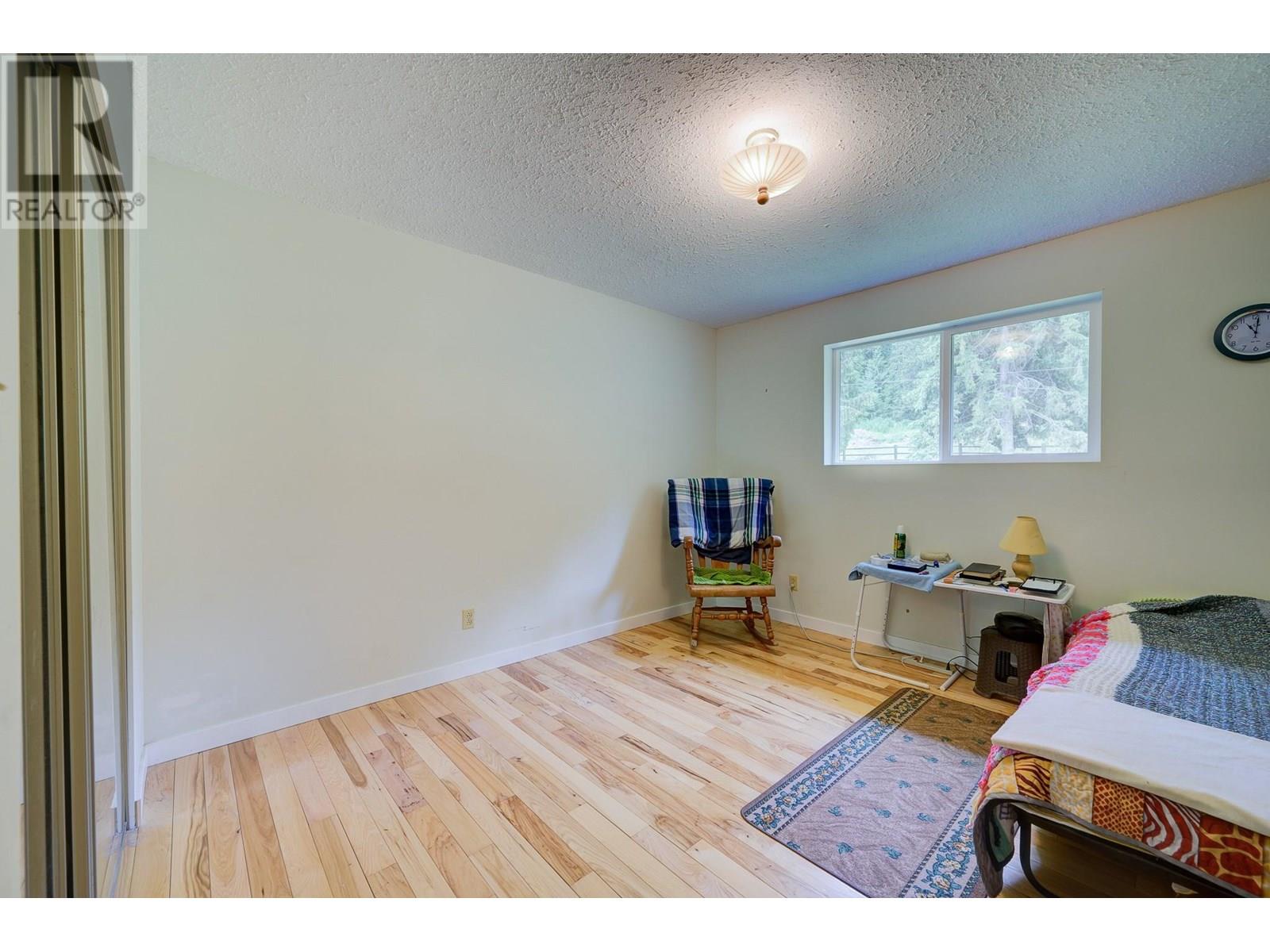 1053 PTARMIGAN Road, Chase