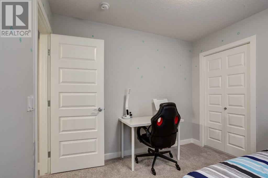 30 Nolanhurst Gardens NW, Calgary, Alberta