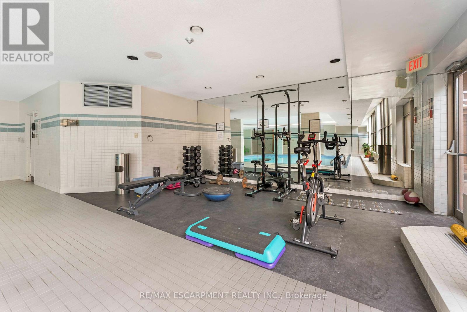 Photo 5 of 811 65 Scadding Avenue, Toronto ON