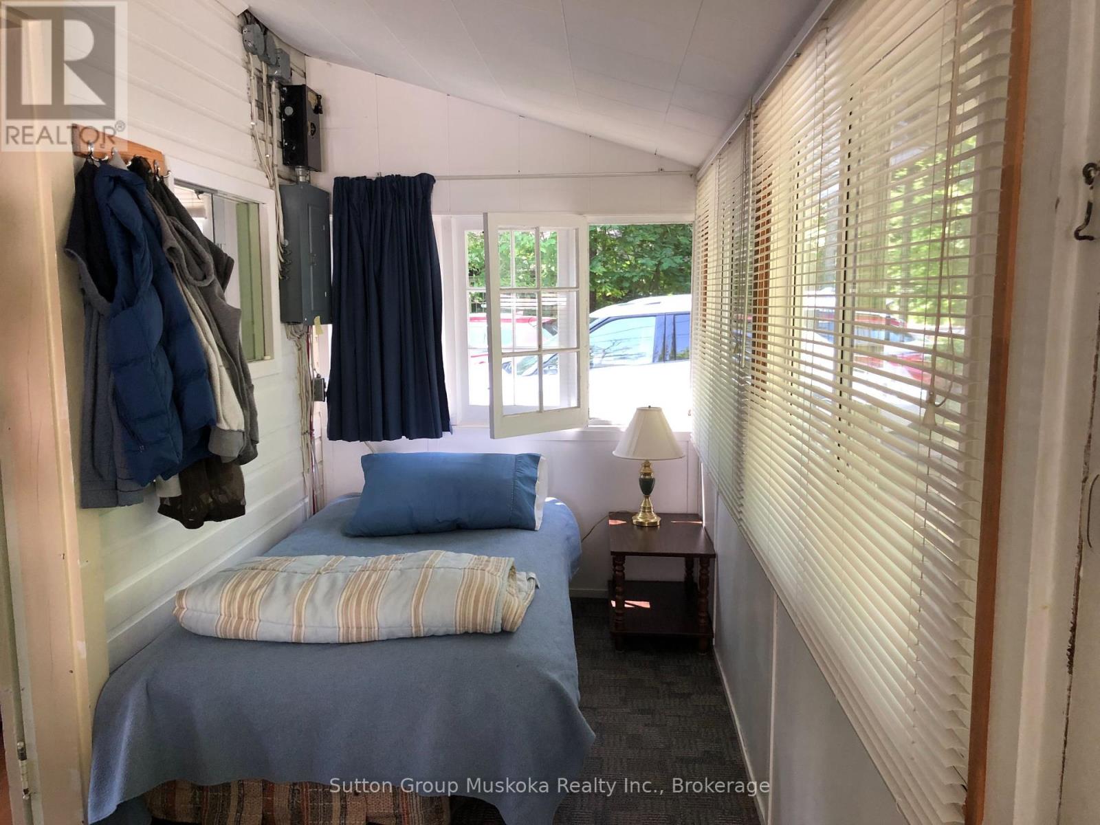 Photo 21 of 726 Muskoka Rd 10 Road, Huntsville ON