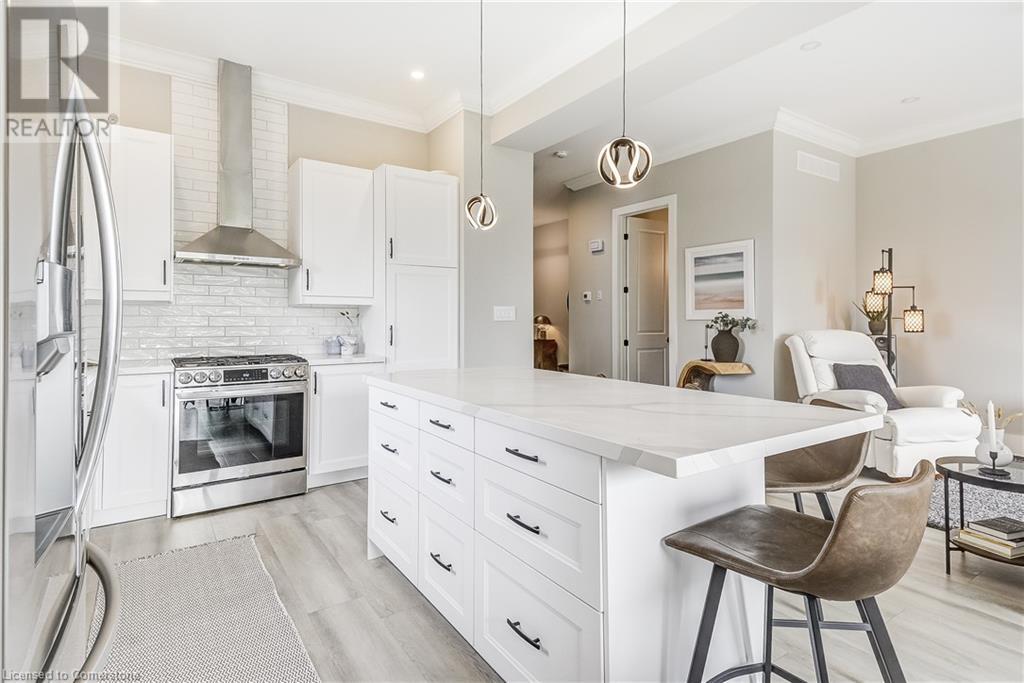 Photo 16 of 994 Hansler Road, Welland ON