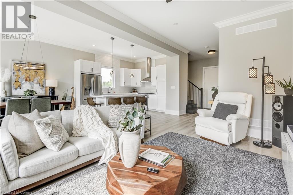Photo 9 of 994 Hansler Road, Welland ON
