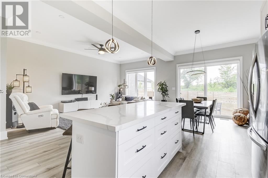 Photo 3 of 994 Hansler Road, Welland ON