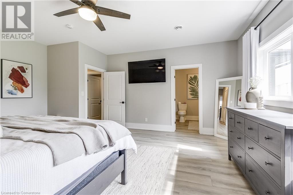 Photo 46 of 994 Hansler Road, Welland ON