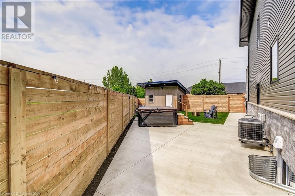 Photo 34 of 994 Hansler Road, Welland ON