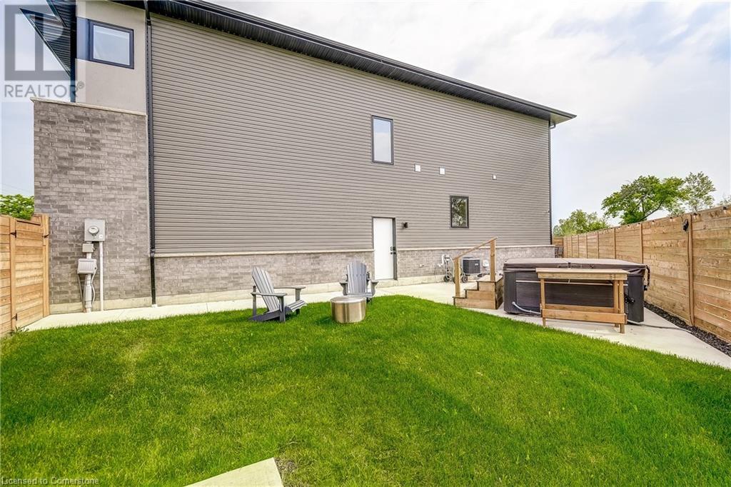 Photo 44 of 994 Hansler Road, Welland ON