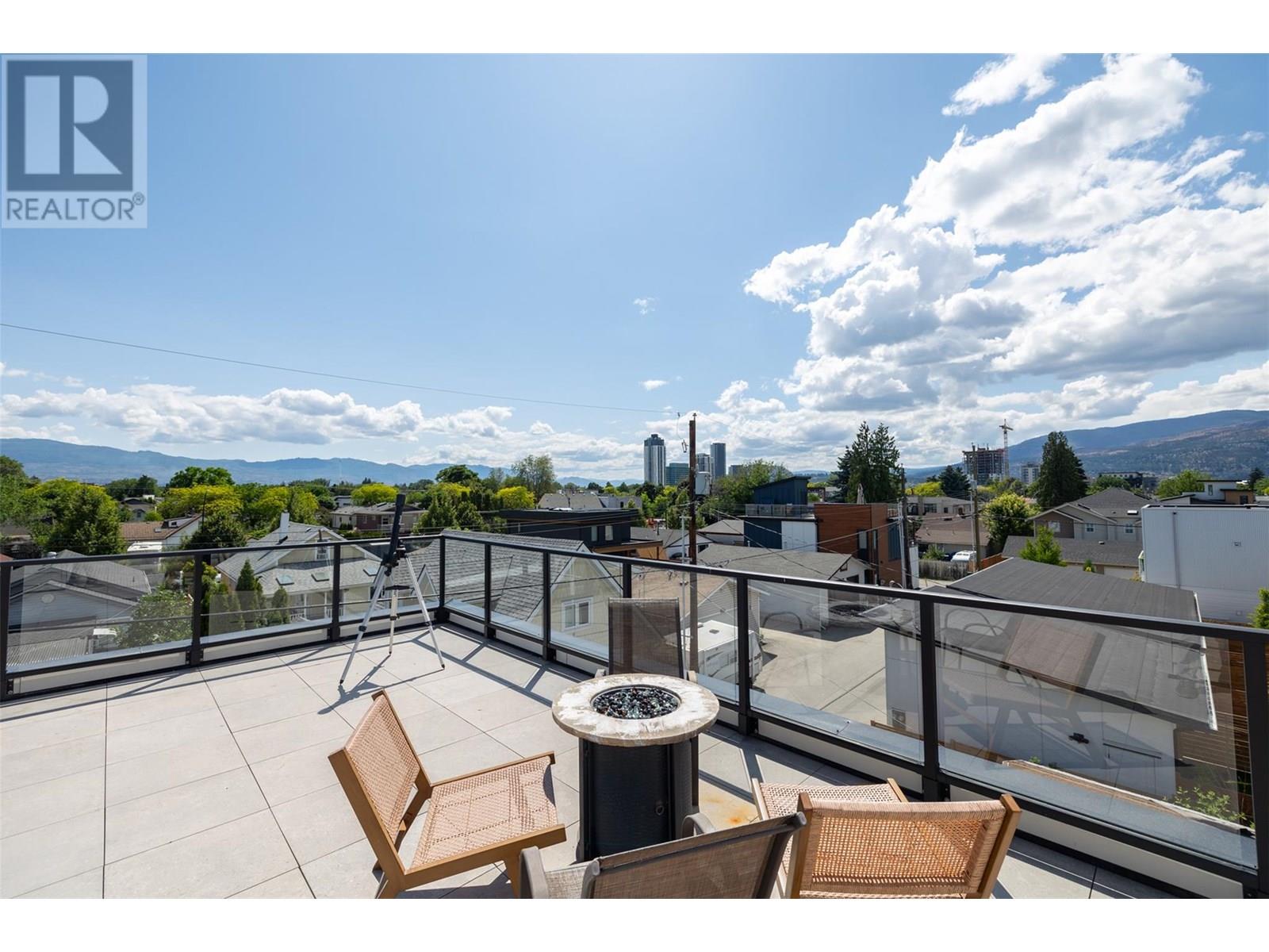  949 & 951 Coronation Avenue, Kelowna