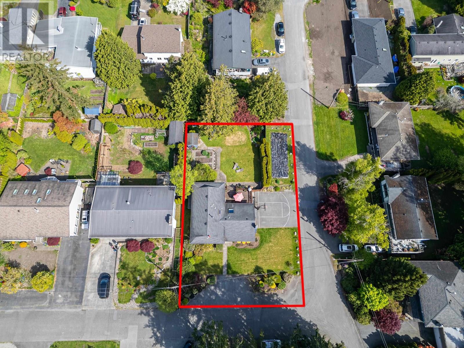 Photo 34 of 5015 Chehalis Drive, Delta BC