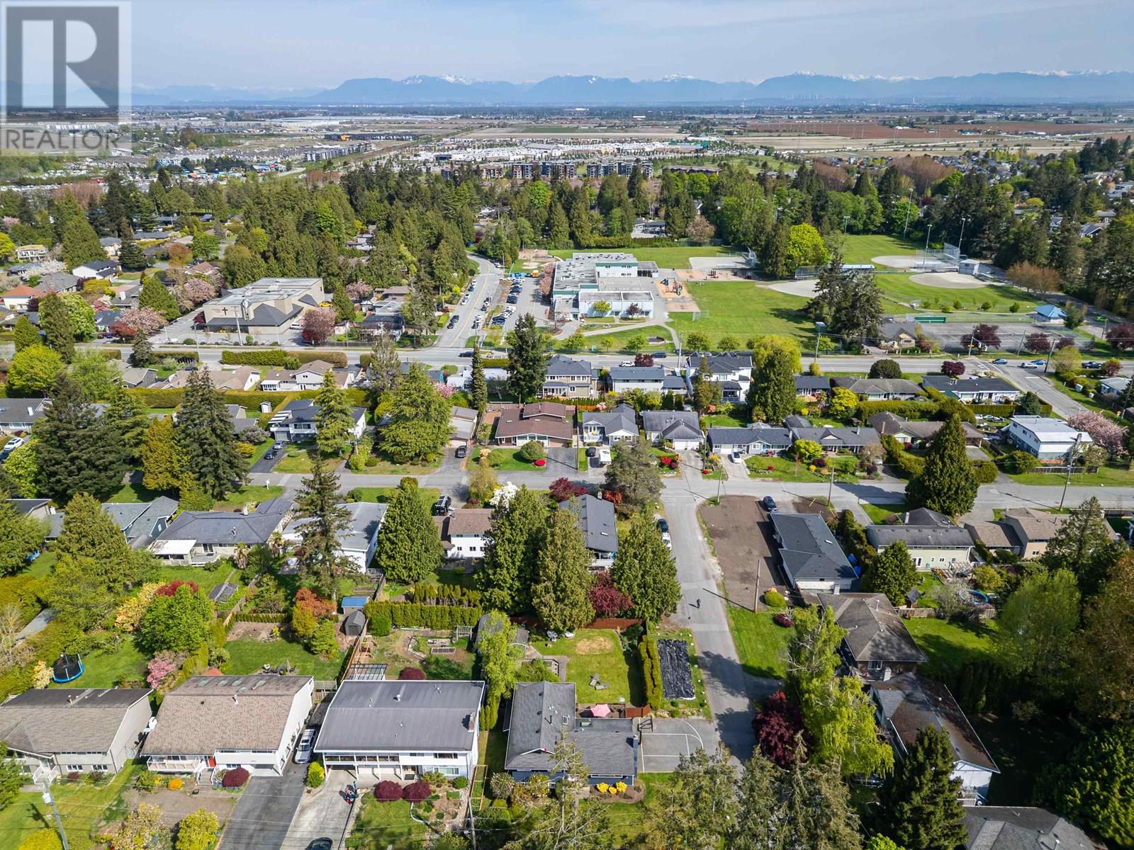 Photo 40 of 5015 Chehalis Drive, Delta BC