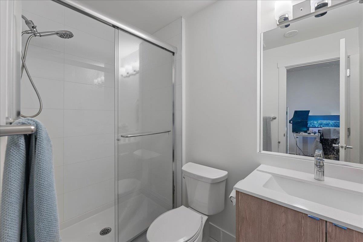 25 11188 72 AVENUE, Delta