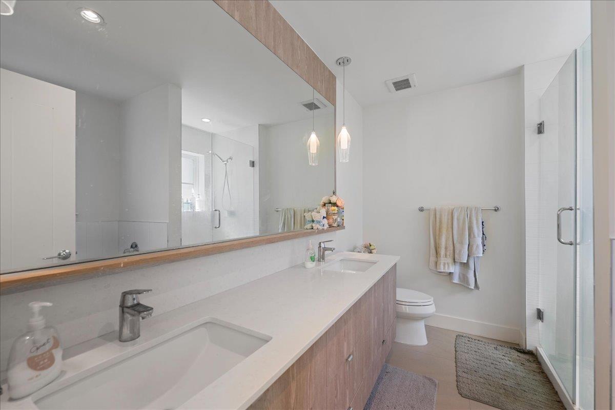 25 11188 72 AVENUE, Delta