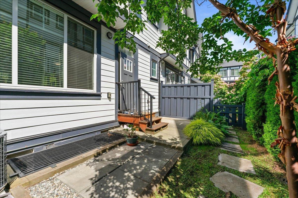 25 11188 72 AVENUE, Delta