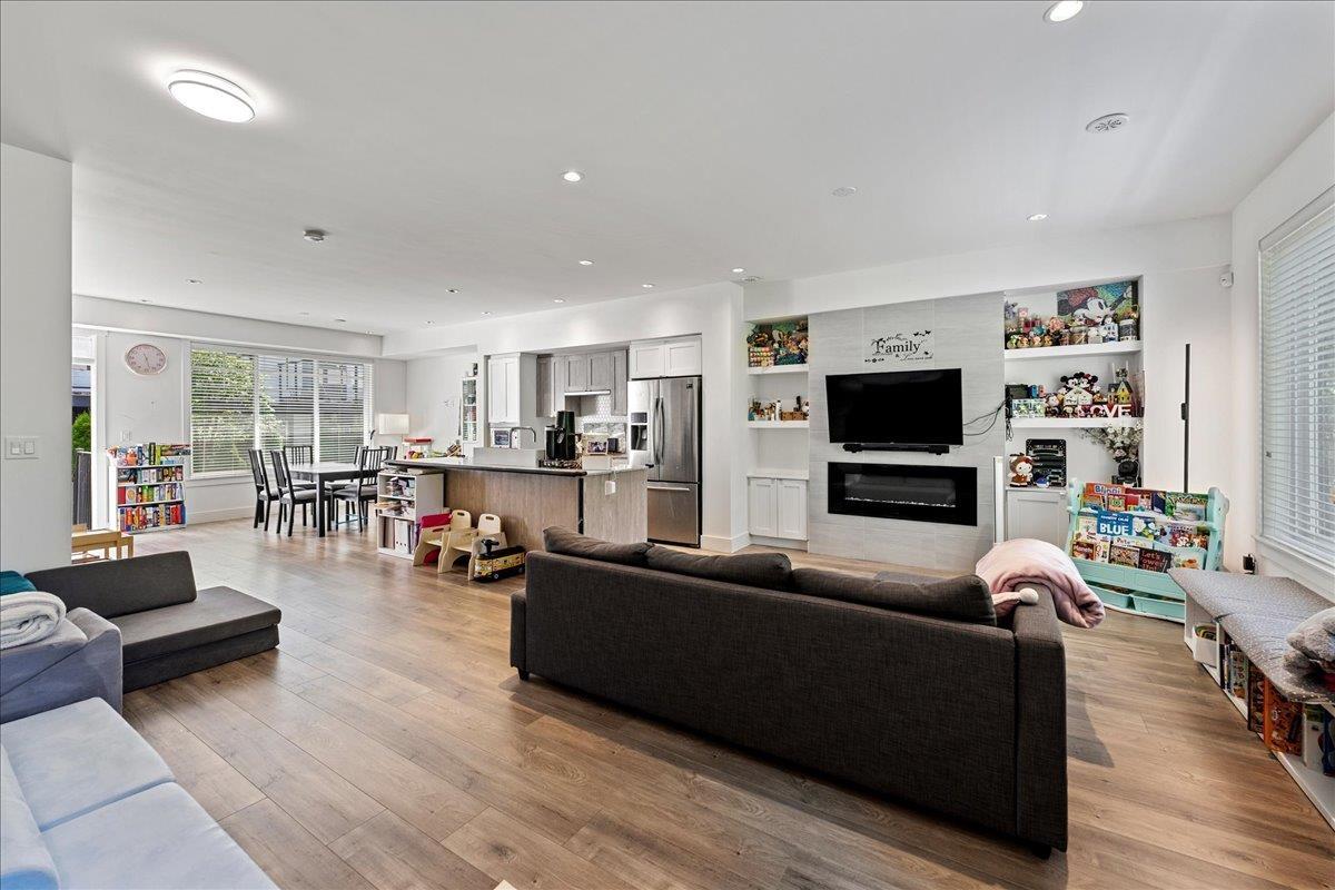 25 11188 72 AVENUE, Delta