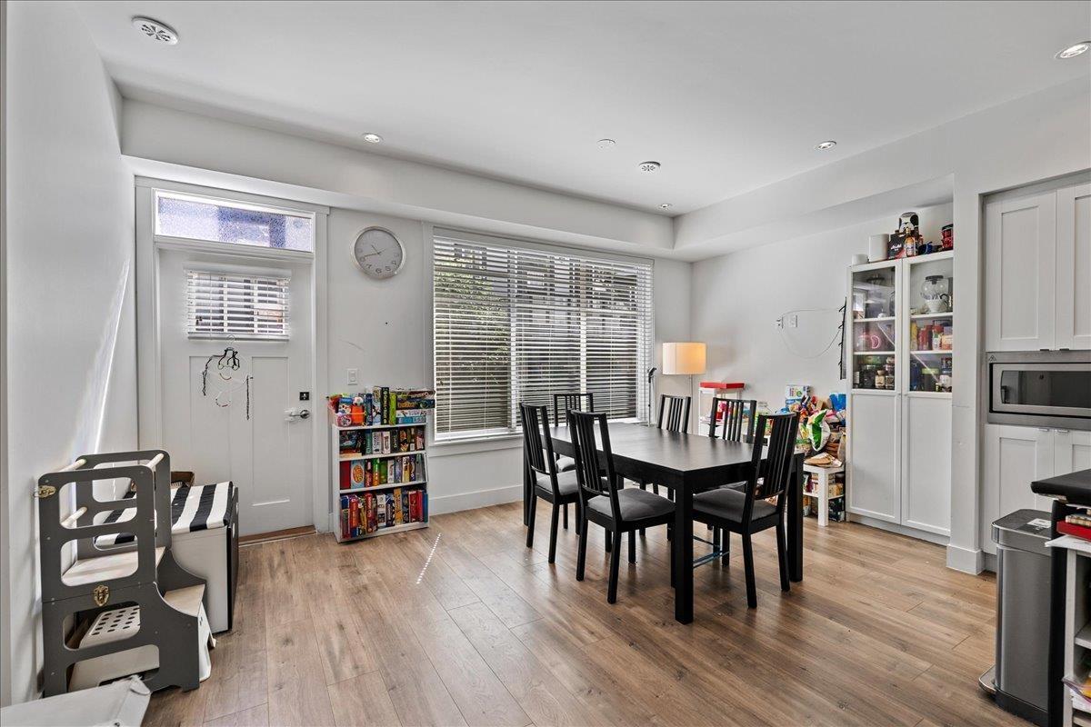 25 11188 72 AVENUE, Delta