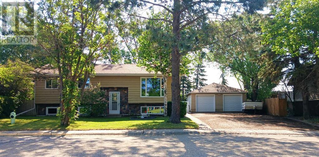 Photo 19 of 3808 49 A Avenue, Innisfail AB