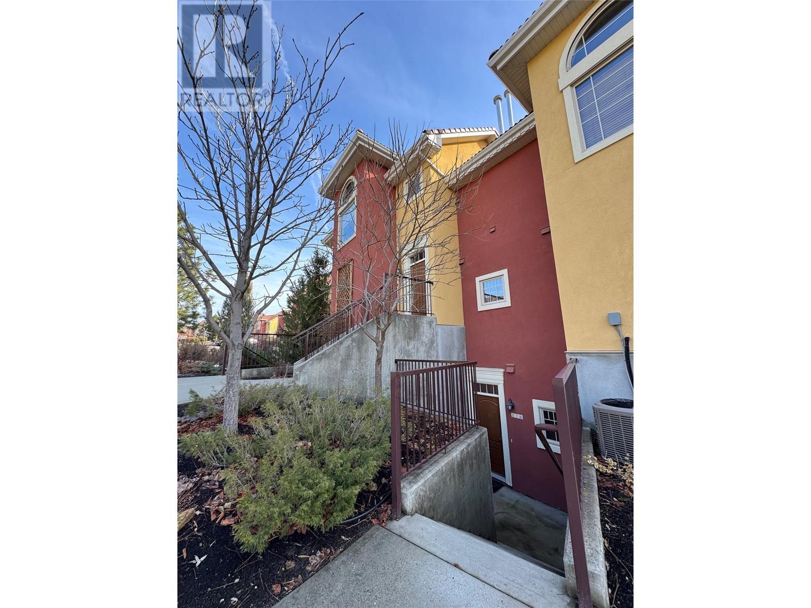 128 1795 Country Club Drive, Kelowna