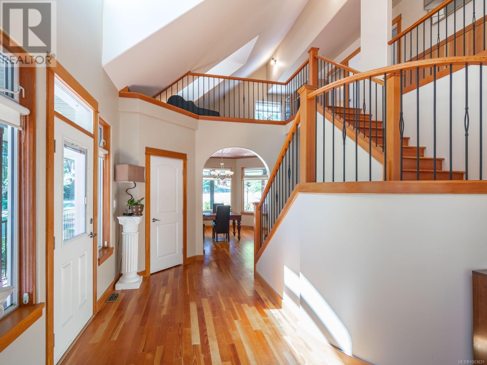 8 Pirate Pl, Protection Island